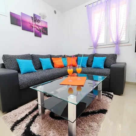 Adriatic View-two Bedroom With Terrace And Sea View Prázdninový dům Blato (Korcula)